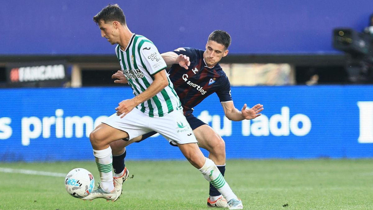 Las imágenes del SD Eibar - Córdoba CF