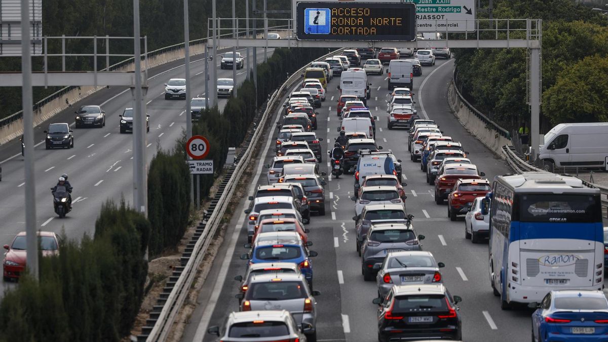 El tráfico se dispara en València: crece un 43% en dos años en toda la ciudad, con las grandes vías colapsadas