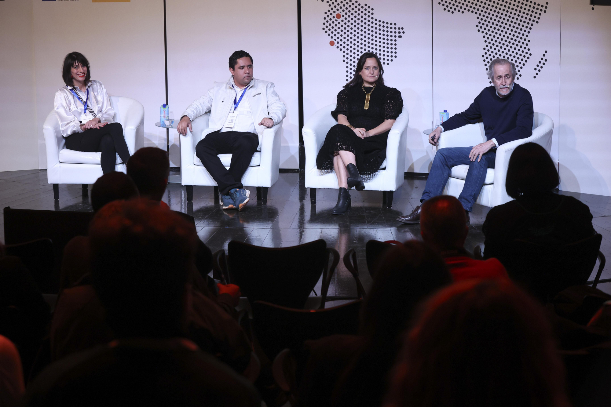 Mesa: Sostenibilidad en los medios