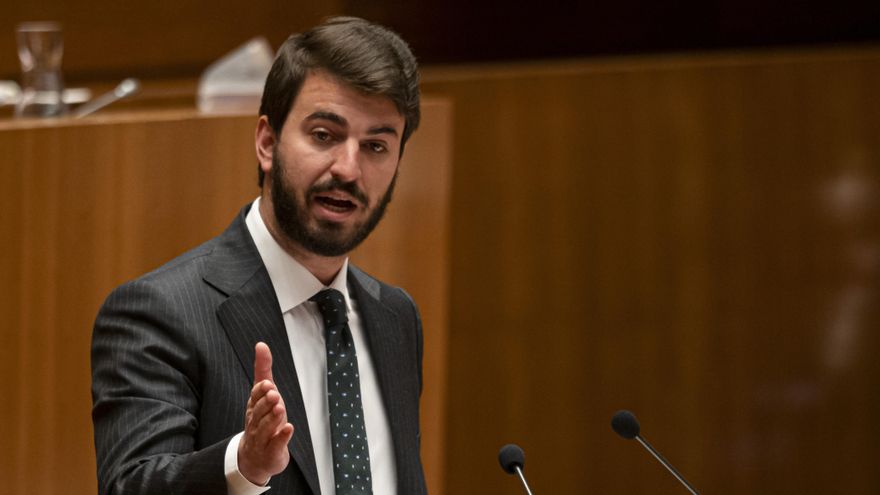 El portavoz de Vox en las Cortes, Juan García-Gallardo.