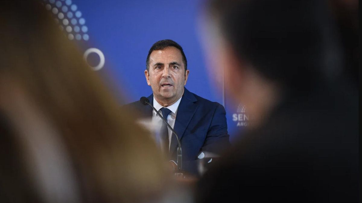 Julio Cordero, secretario de Trabajo.