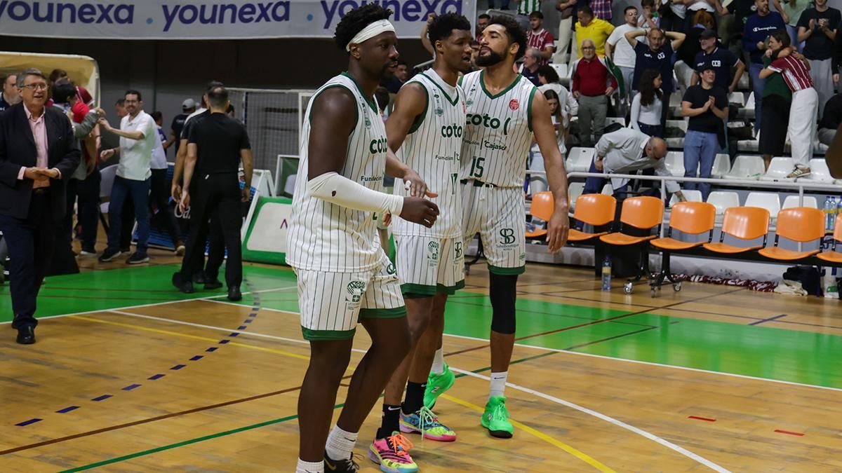La celebración del ascenso del Coto Córdoba CB a Primera FEB, en imágenes
