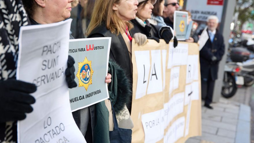 El atasco en los tribunales se agudiza tras la suspensión de más de 200.000 juicios y vistas por la huelga de los letrados
