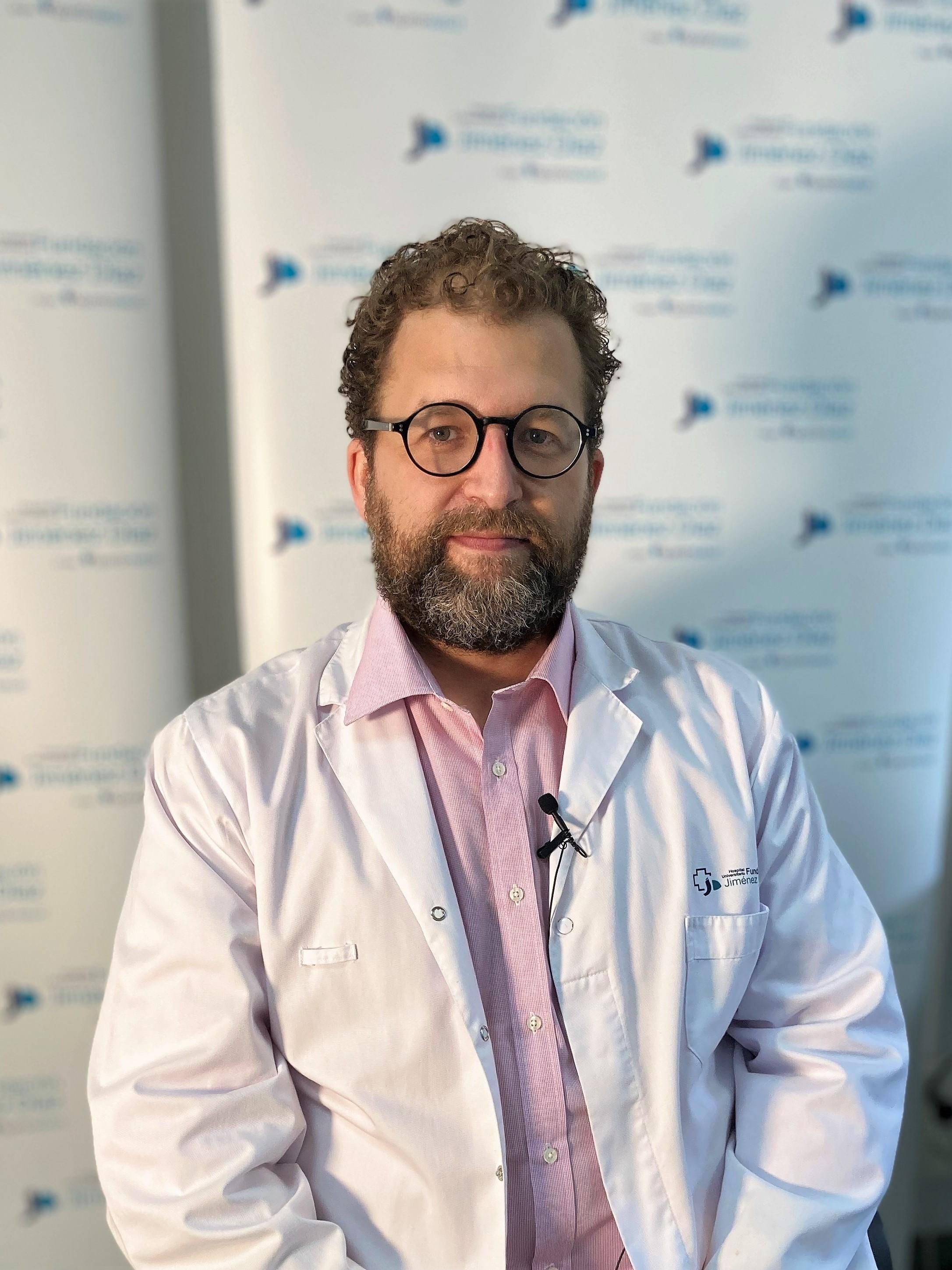 Doctor José Miguel Villacampa Aubá, jefe asociado del Servicio de Otorrinolaringología y Patología de Cabeza y Cuello del Hospital Universitario Fundación Jiménez Díaz. 