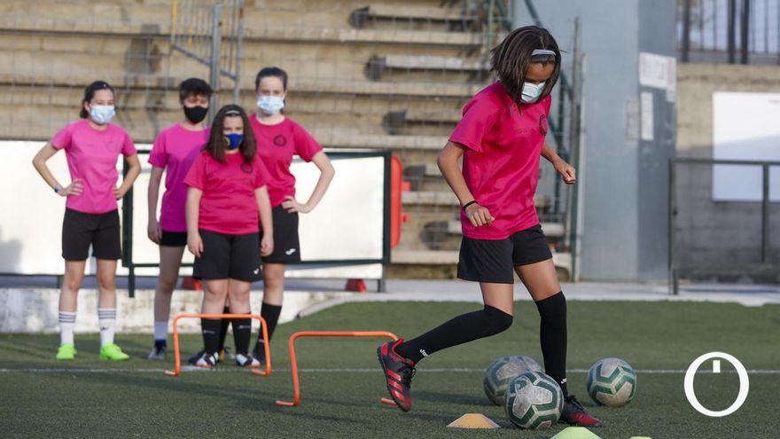 Entrenamiento del equipo Paquillo Moreno de Montilla