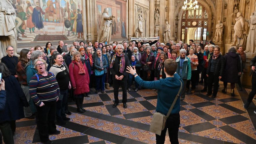 El 'Aleluya' de Händel contra el petróleo en el Parlamento británico