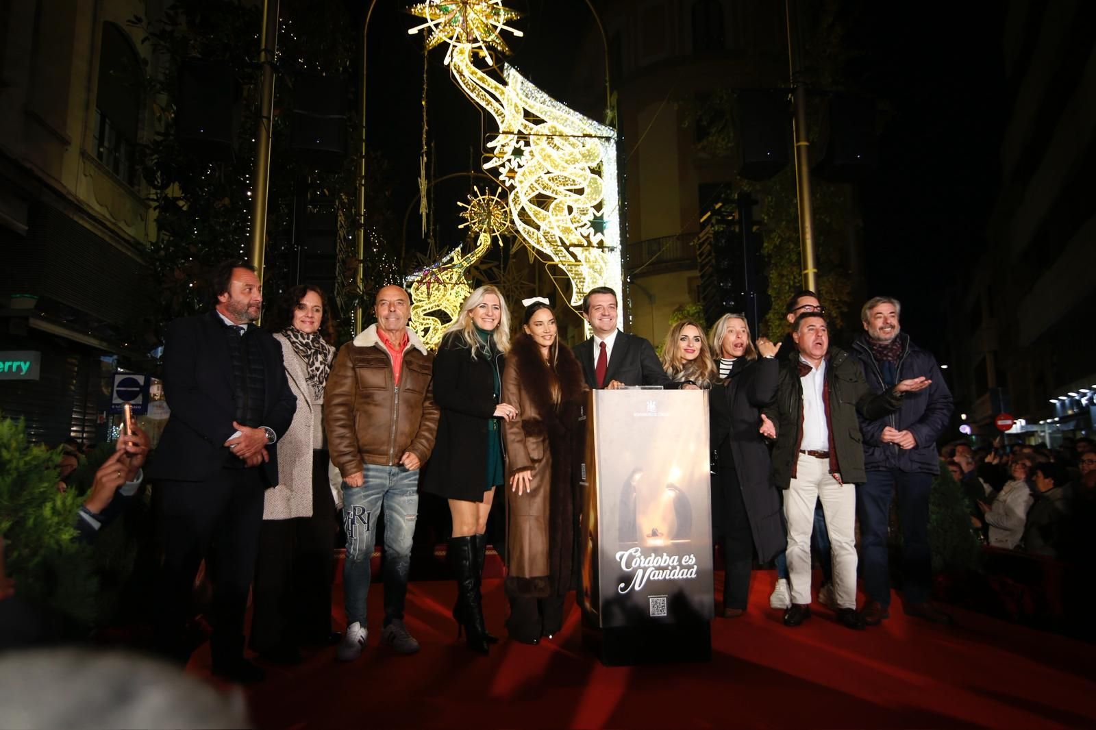 India Martínez enciende la Navidad en Córdoba