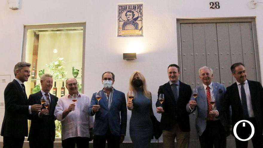 Inauguración de la place dedicada a Edgar Allan Poe en Bodegas Campos