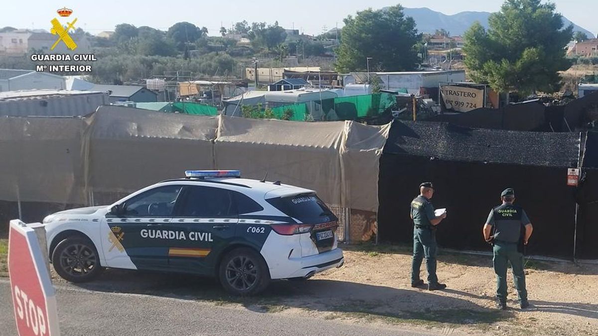 La Guardia Civil investiga a 64 personas en Alicante por delitos urbanísticos en suelo rústico protegido
