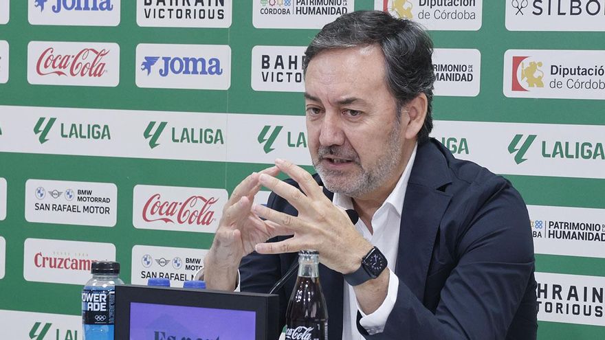 Monterrubio: “Isma Ruiz y Adrián Fuentes solo se irán por la cláusula”