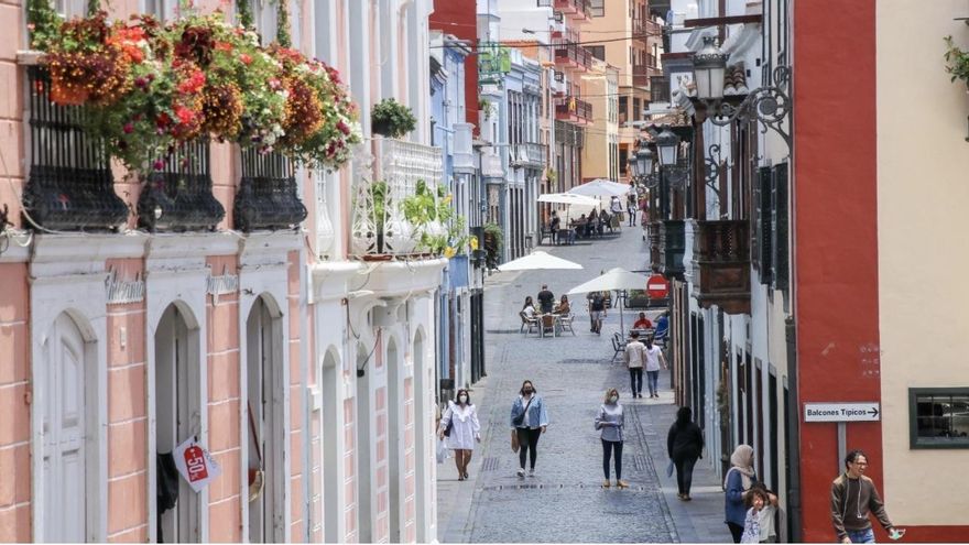 Siguen aumentando los positivos importados en La Palma: dos nuevos casos de Covid
