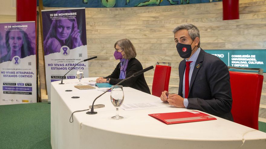 Pablo Zuloaga presenta la campaña del Gobierno de Cantabria con motivo del 25N.