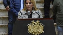 En la imagen, la presidenta interina de Bolivia, Jeanine Áñez.