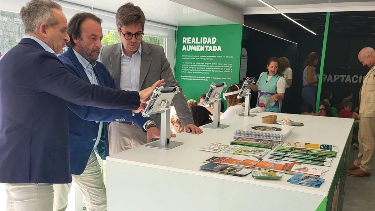 El aula ambiental 'EducaBus' realiza una parada en Córdoba capital