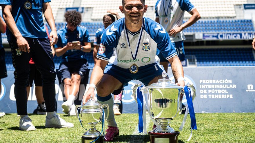 Fabricio: "Jugar en el Tenerife es un sueño"