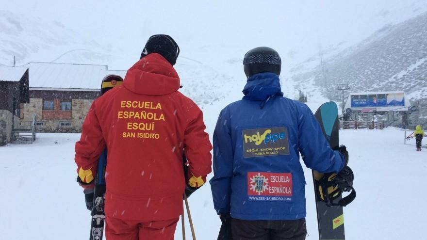 Profesores de Snowboard y Esquí Alpino