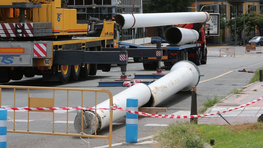 Mástil ya cortado. (ALEJANDRO RAMOS)