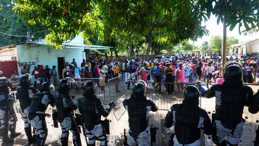 Guardia Nacional pone orden tras altercado entre migrantes en sur de México