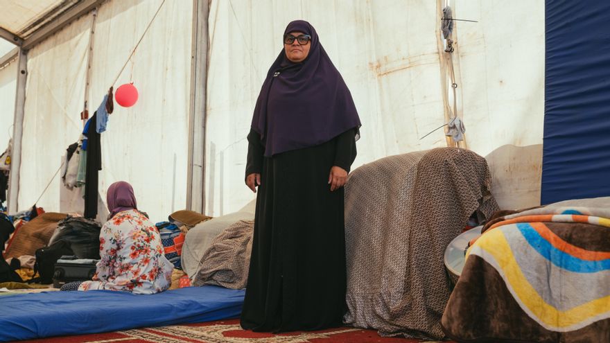 Karima Mustafá, coordinadora de la carpa de mujeres y menores en Sidi Embarek.