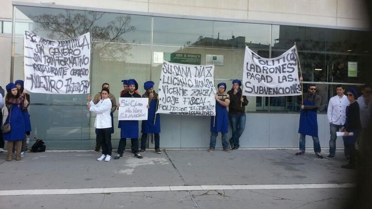 Profesores de la escuela de Islantilla inician una huelga por impagos y los alumnos se encerrarán en el centro