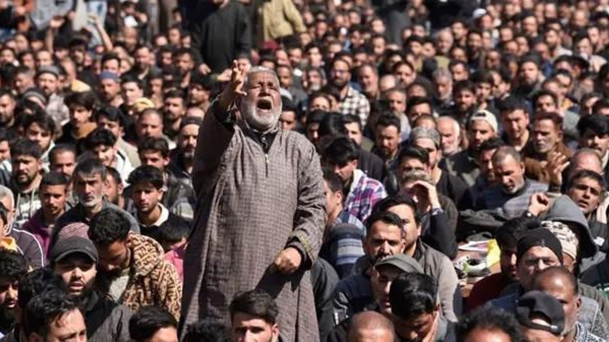 El presidente de Irán ha asegurado que el asesinato del ayatolá Jamenei es un signo de “guerra abierta contra todos los musulmantes, especialmente contra los chiítas, en todos los rincones del mundo”.