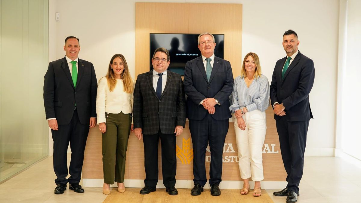 Equipo de la oficina de Salinas