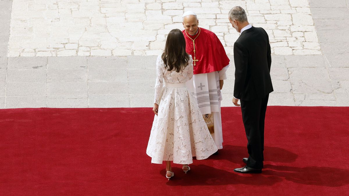 El Papa clama contra los "enfoques identitarios" y las "narrativas divisivas" en su primer discurso en España