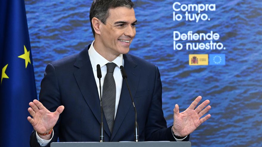 Sánchez abre un paraguas ante Trump a semejanza del usado en la pandemia