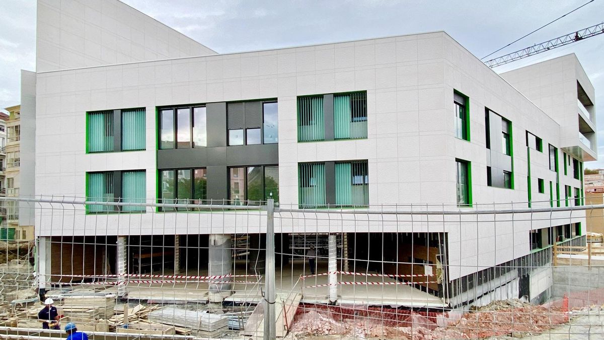 Obras de las 66 VPO de la calle Alta, en el solar de la antigua Tabacalera, en Santander