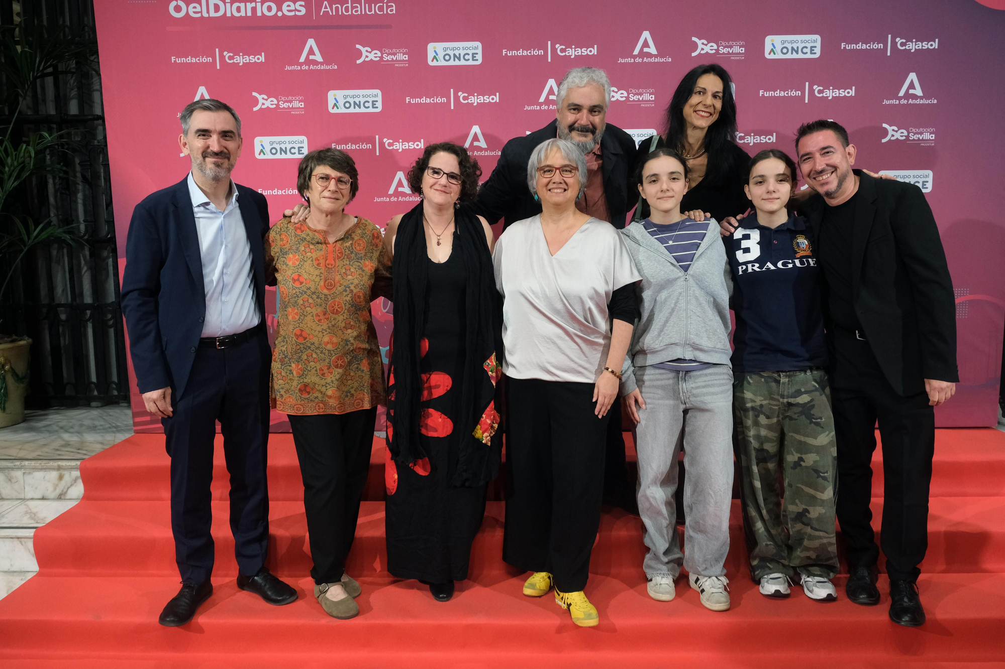 Escolar; Cristina García y Lola San Juan (Ministerio de Igualdad); Esperanza Castro (CKL) y su acompañante; Xenia García; Héctor Rodríguez y sus hijas