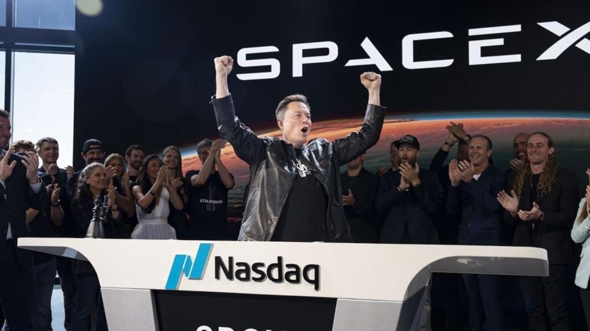 El dueño de SpaceX, Elon Musk, durante el debut de SpaceX en la bolsa, en el Nasdaq, a 12 de junio de 2026, en Nueva York (Estados Unidos).