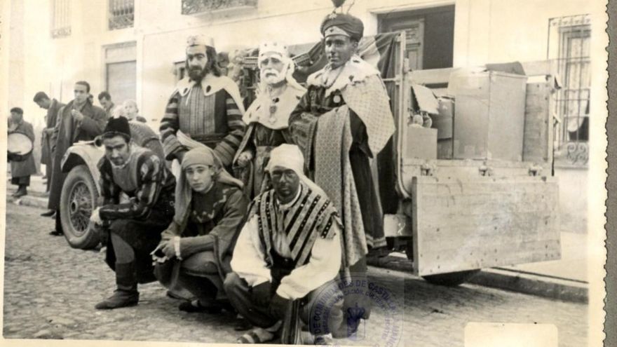 Cabalgata de Reyes Magos en Alcázar de San Juan (Ciudad Real). 1954