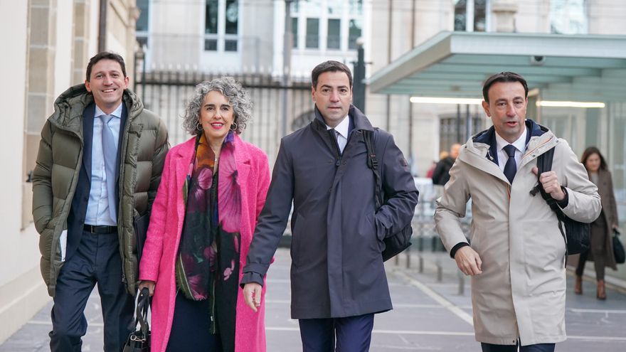 Filtran datos personales de Pradales, de su pareja, de los dos vicelehendakaris y de los consejeros Martínez y D'Anjou