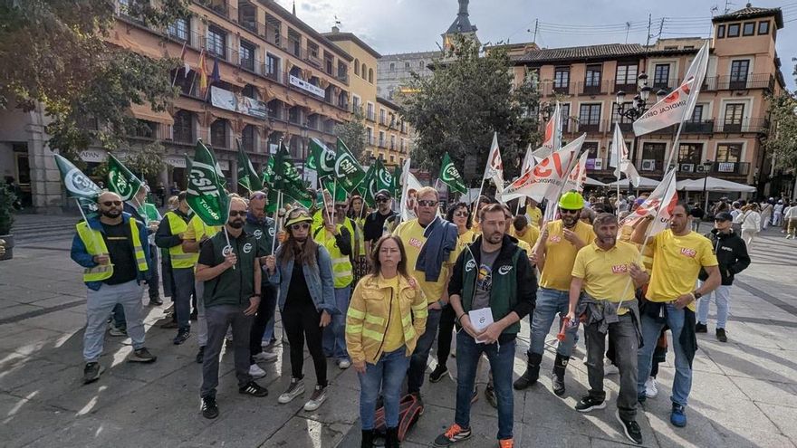 Los bomberos forestales se concentran en Toledo este jueves para reclamar campañas de incendios más largas