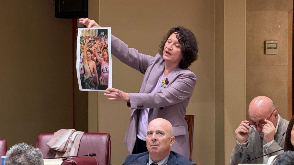 Podemos pide la dimisión del consejero de Salud murciano tras los fallos que "destapa" un informe en el cribado el cáncer de mama