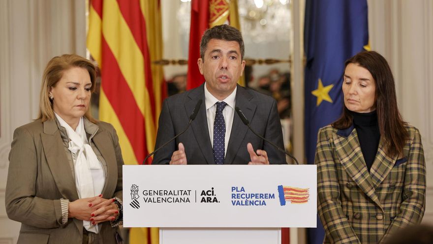 Mazón abraza el discurso de Vox contra la inmigración y el "dogmatismo climático" para lograr su apoyo a los Presupuestos