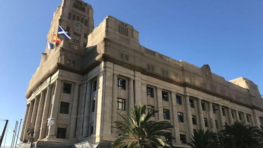 El Cabildo de Tenerife cede sus listas de reserva de personal a municipios con dificultades de gestión