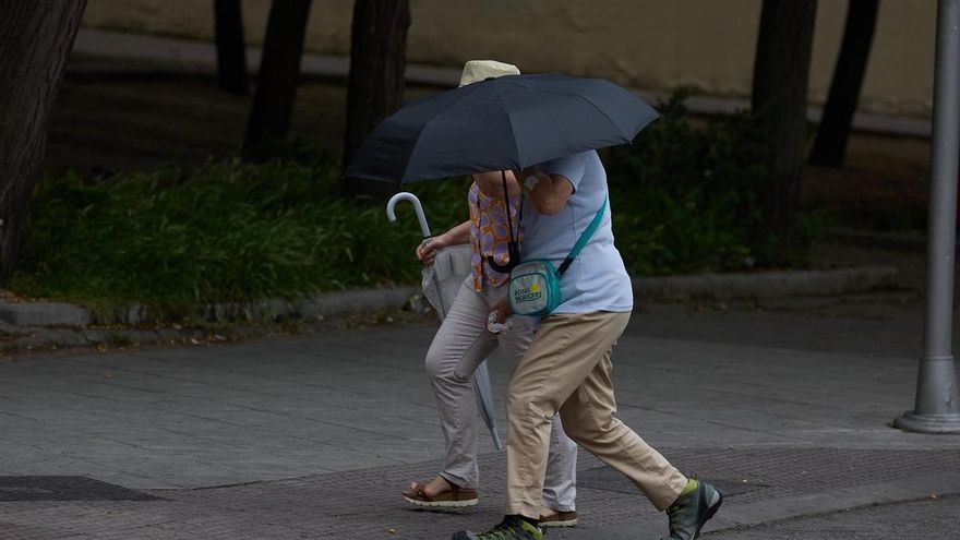 AEMET pone en alerta naranja a Catalunya y Comunitat Valenciana por la llegada de una vaguada