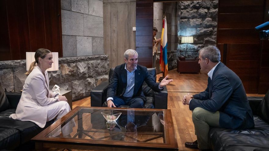 Los gobiernos del PP en Canarias y Baleares piden "liderazgo" y "coordinación" al Gobierno central para afrontar la inmigración