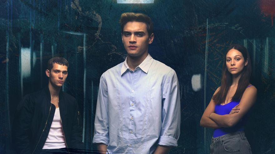 Atresplayer muestra el primer tráiler de 'Mar afuera', su nueva serie con Gabriel Guevara y Hugo Welzel