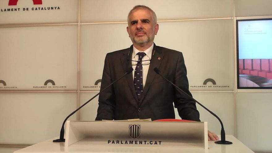 Carrizosa avisa de que usarán "cualquier vía jurídica" si Torra participa en el pleno al no reconocerle como presidente