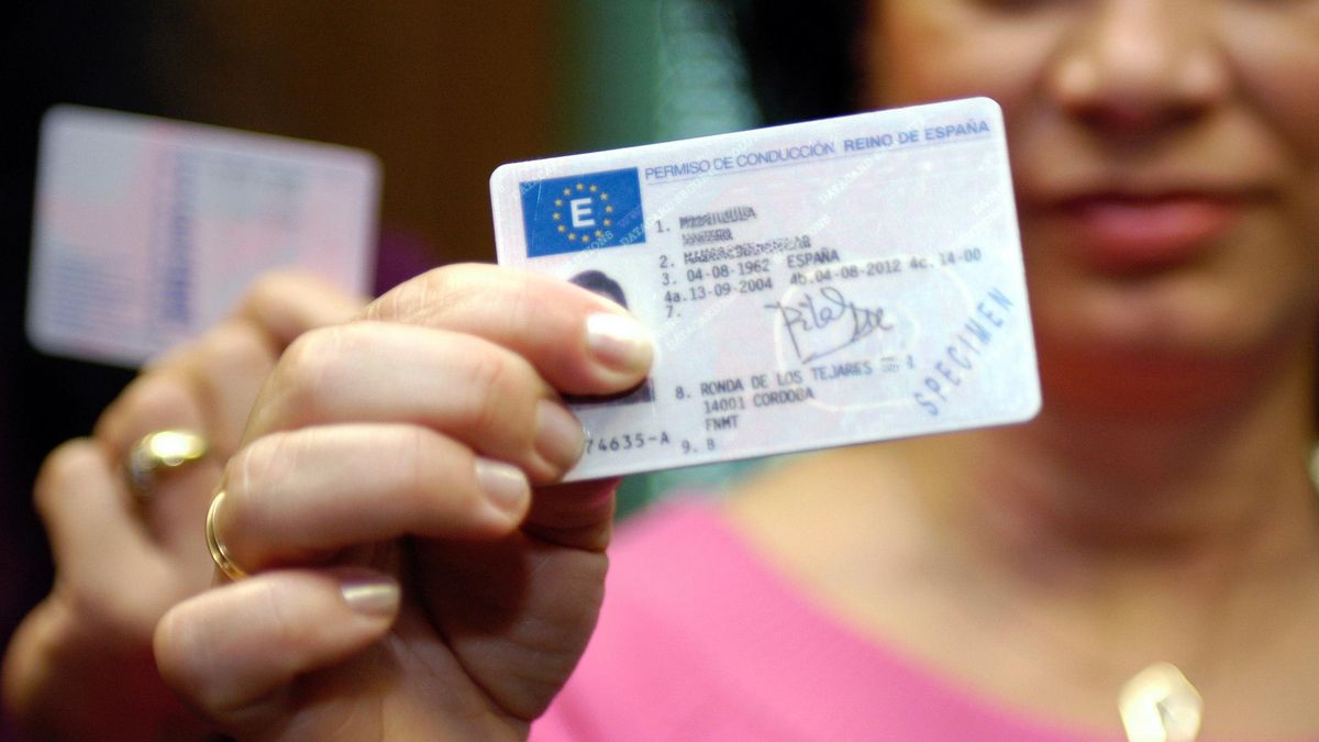 Cómo consultar tus puntos del carnet de conducir y descargar el certificado de la DGT