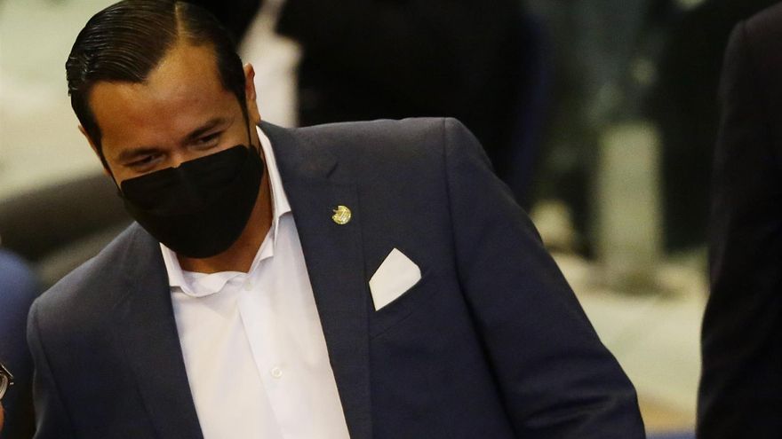 El Salvador "no ha tenido pérdidas" por caídas del bitcóin, dice ministro