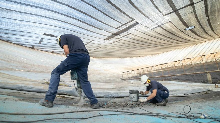 Trabajos de vaciado y mejora de la balsa de El Saltadero