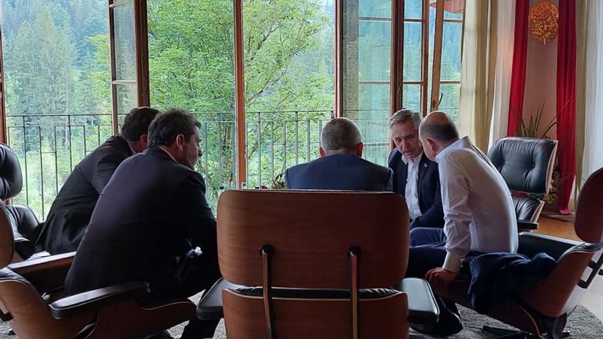 Alberto Fernández volvió rápido de la cumbre del G7, entre las preocupaciones por la continuidad de la guerra y por la tensión local