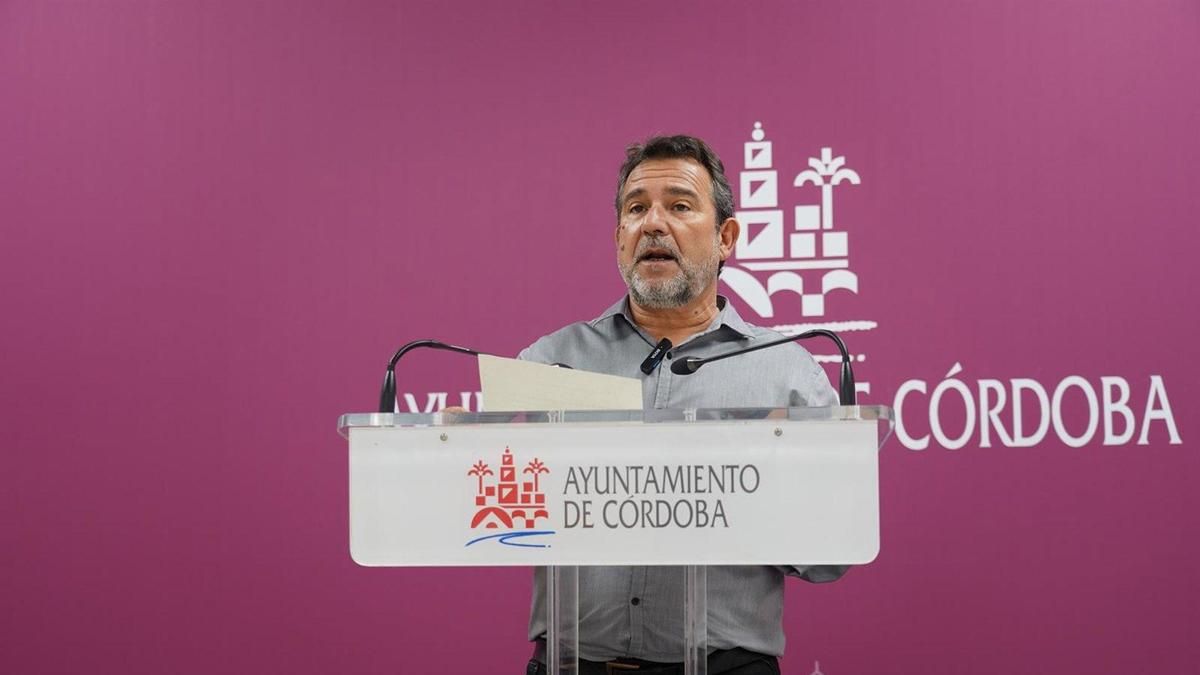El PSOE de Córdoba plantea ampliar de ocho a 50 los refugios climáticos municipales ante el aumento de las temperaturas
