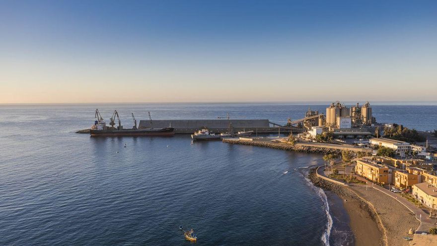 Los vecinos de Arguineguín, sobre el puerto de Santa Águeda: ''No queremos desarrollo turístico en el pueblo''