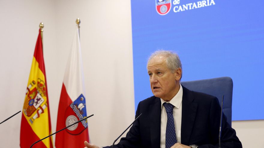 Archivo - El consejero de Industria, Eduardo Arasti. Archivo