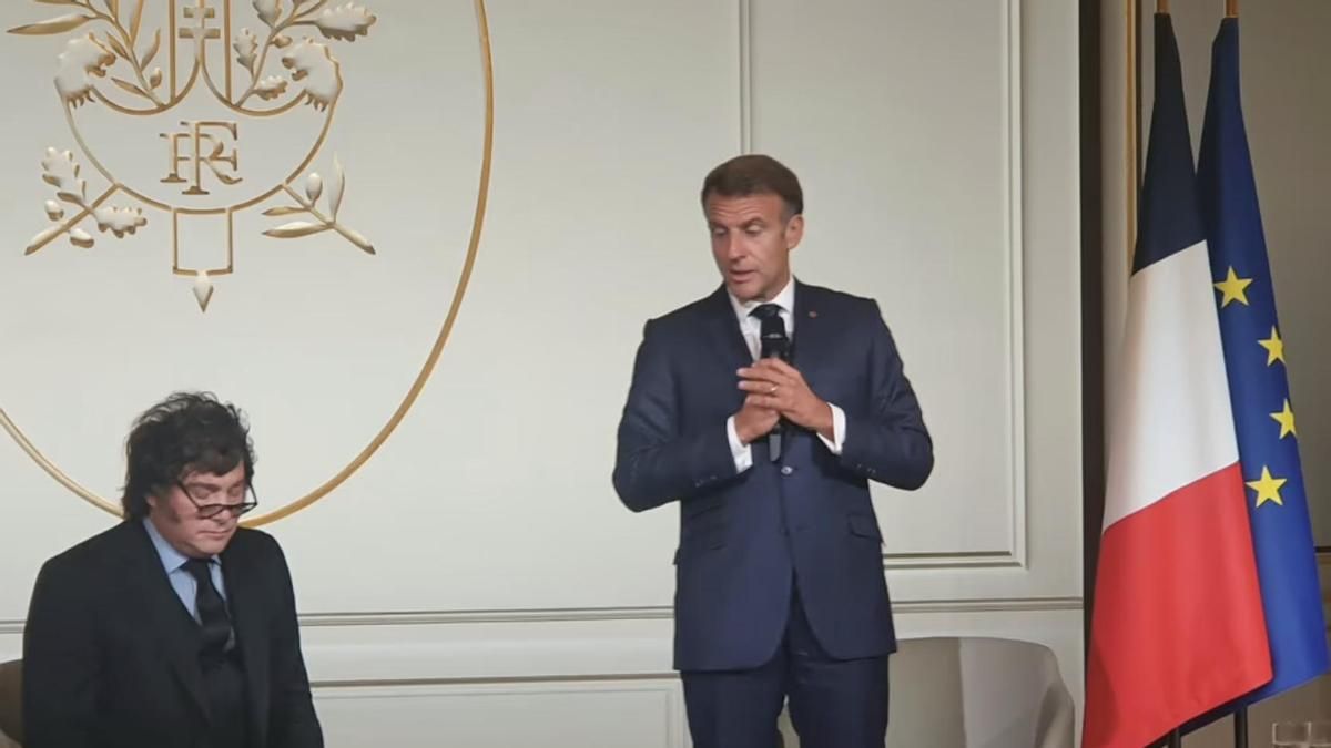 Milei se reunió con Macron en el Palacio del Elíseo junto a gobernadores y empresarios
