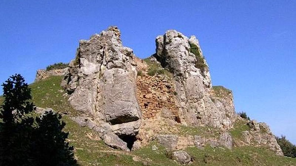 Desde 2002 el monumento goza de protección legal al ser declarado formalmente como Bien de Interés Cultural
